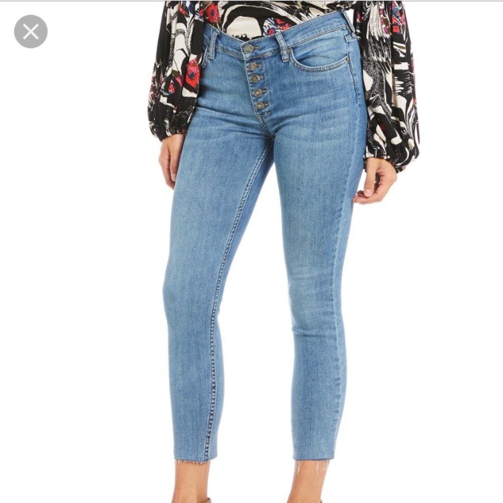 NWOT FREE PEOPLE BUTTON UP SKINNY JEAN